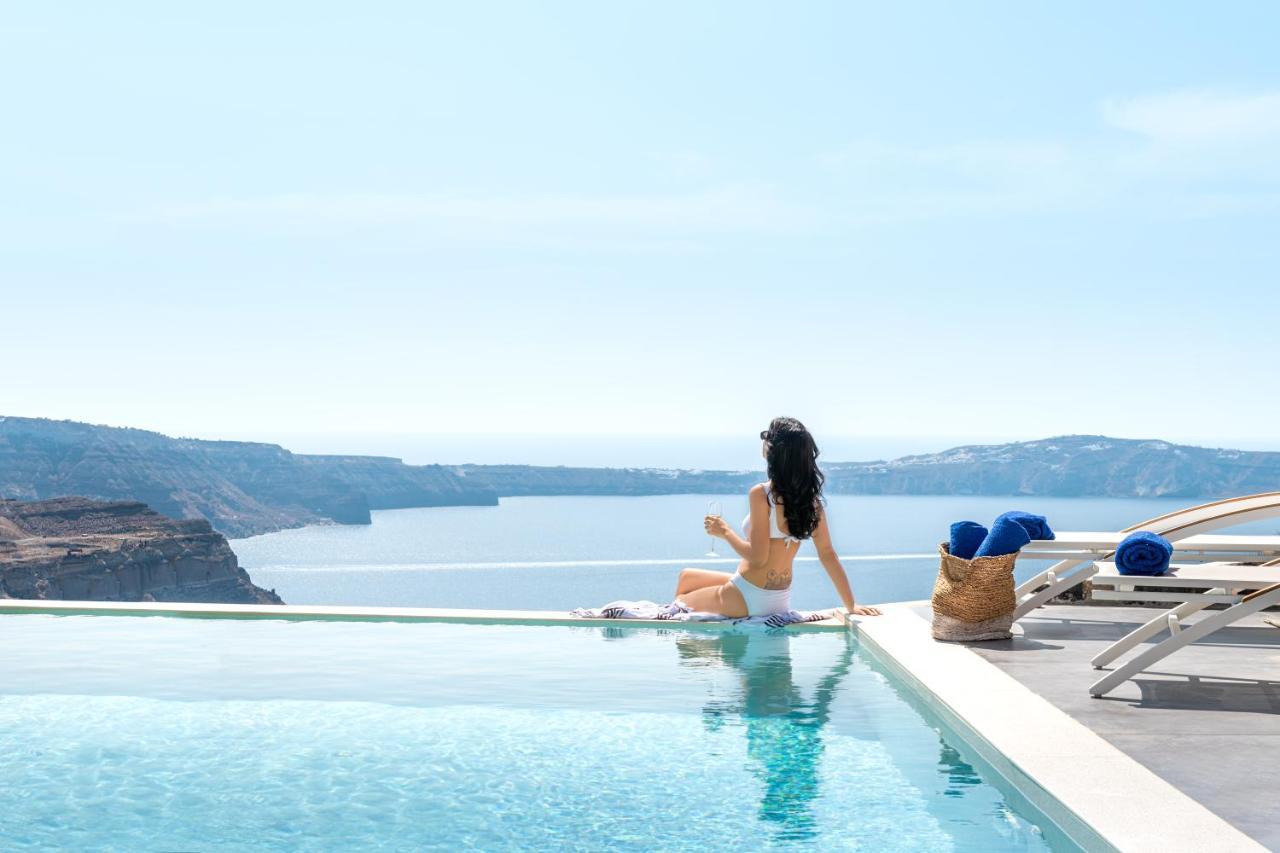 Mythical Blue Luxury Suites (Adults Only) Fira  Ngoại thất bức ảnh