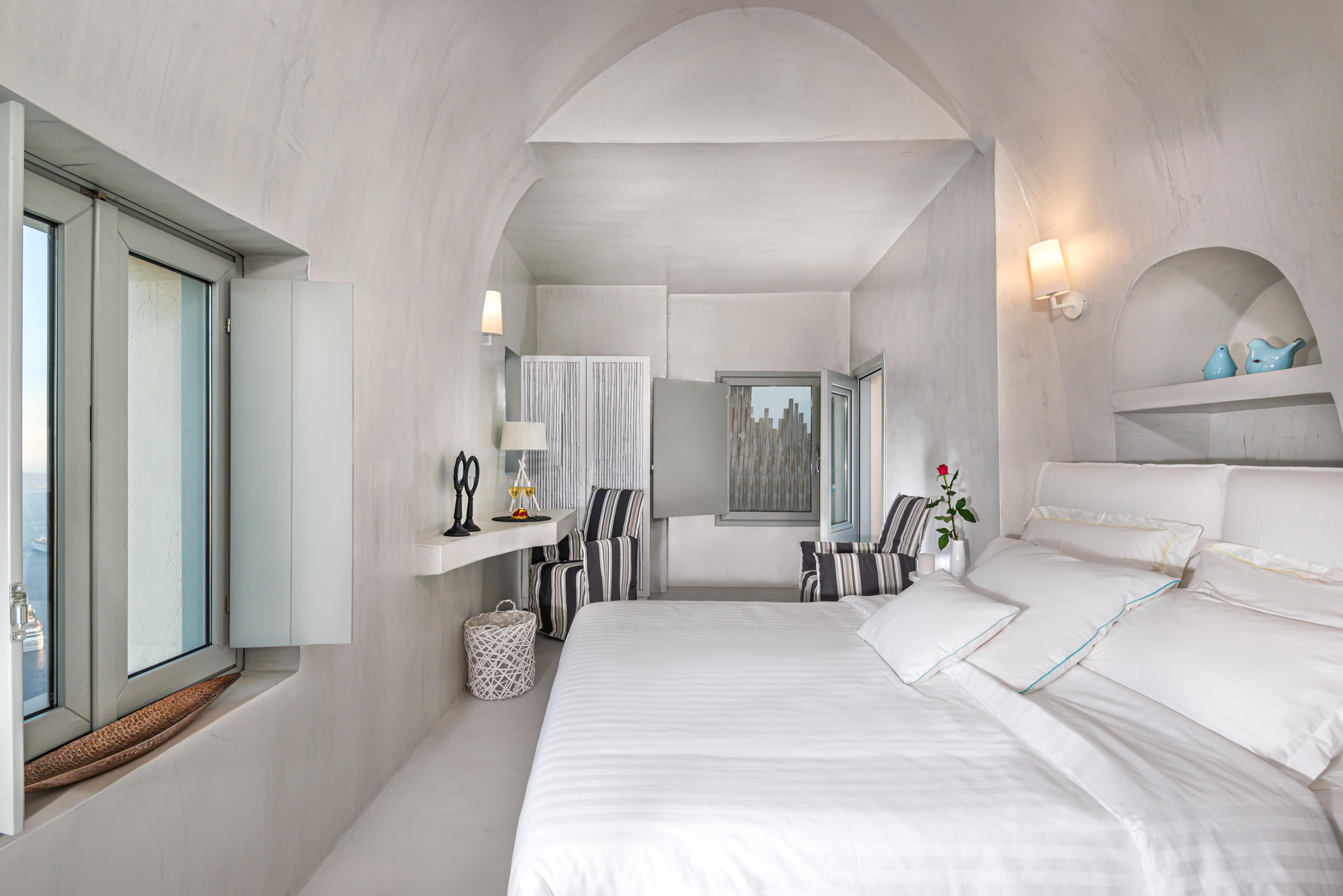 Mythical Blue Luxury Suites (Adults Only) Fira  Ngoại thất bức ảnh