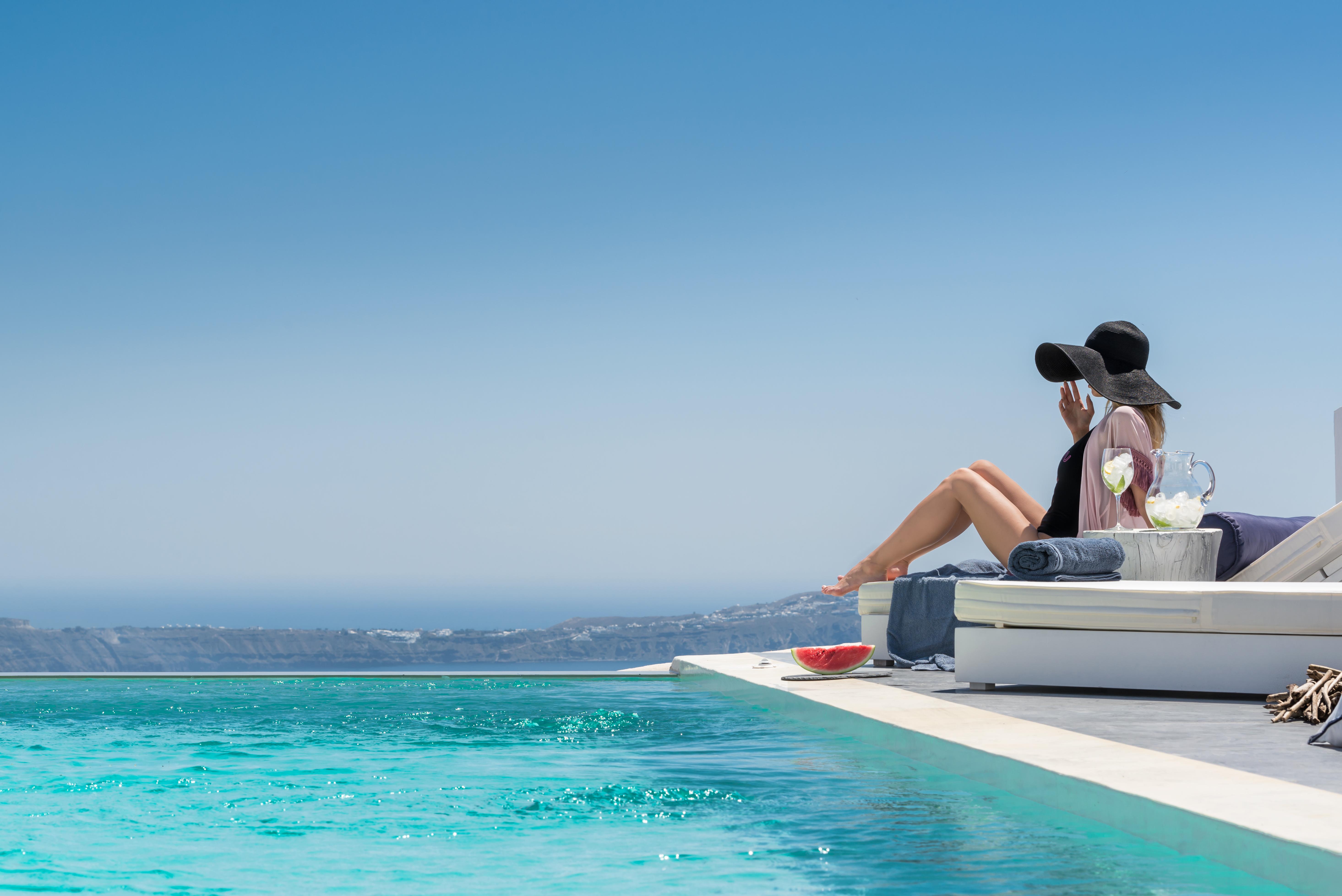 Mythical Blue Luxury Suites (Adults Only) Fira  Ngoại thất bức ảnh